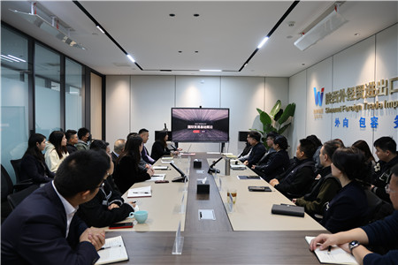 2月21日，進(jìn)出口公司舉行國(guó)際貿(mào)易業(yè)務(wù)培訓(xùn)。_副本.jpg