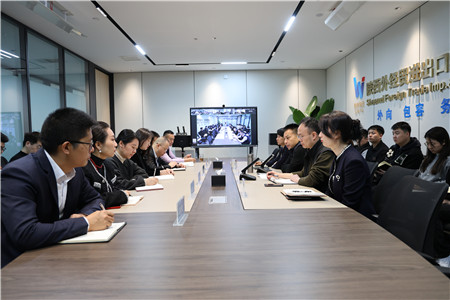 2月21日，進(jìn)出口公司傳達(dá)學(xué)習(xí)陜外集團(tuán)深化“三個(gè)年”活動(dòng)暨“二次創(chuàng)業(yè)”推進(jìn)會(huì)精神。_副本.jpg